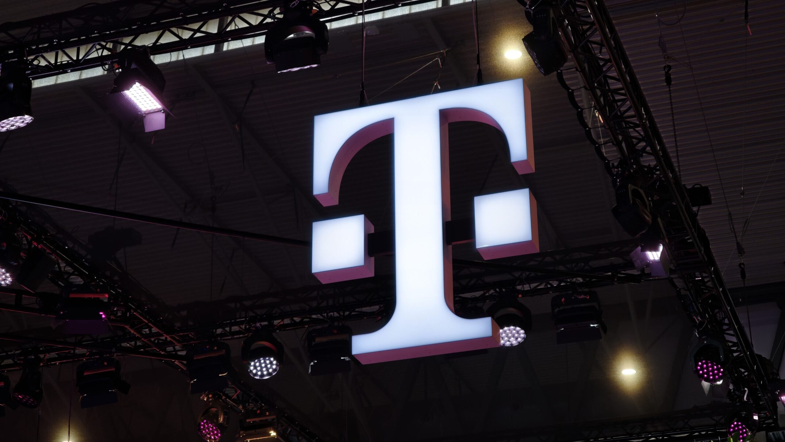 T-Mobile just killed ‘Phone Freedom’ with new 3-year plans